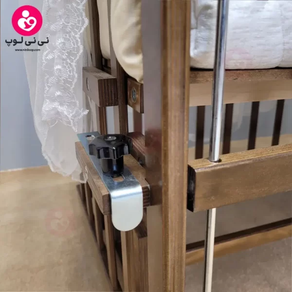 تخت کنار مادری سلیکا solika مدل 105 رنگ فندقی پارچه کرم ویژه