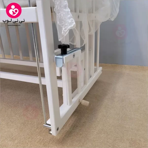 تخت کنار مادری سلیکا solika مدل 105 رنگ سفید سرویس سفید ویژه
