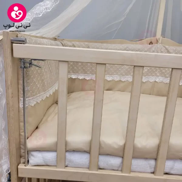 تخت کنار مادری سلیکا solika مدل 105 رنگ چوب رنگ سرویس کرم ویژه